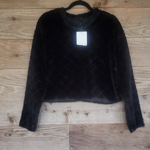 Zara Black Faux Fur Quilted Oversized Sweater Size Medium New with Tags - Picture 2 of 5